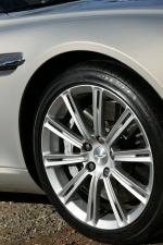 Aston Martin Rapide 2010 года